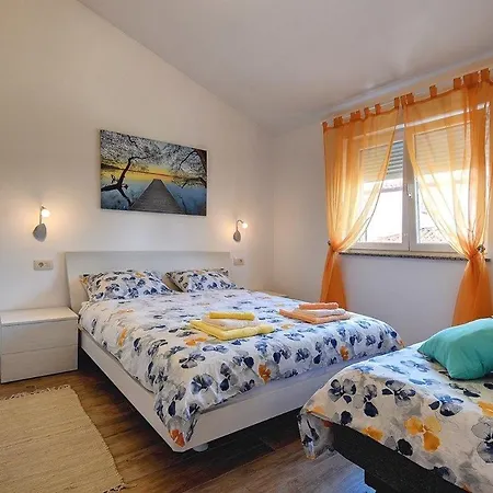 Veronika Holiday home Vinkuran
