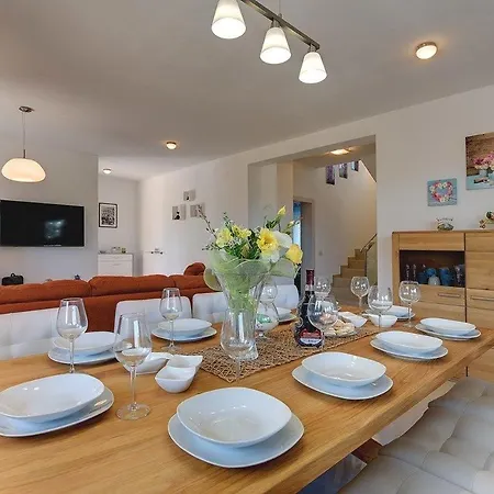 Veronika Holiday home