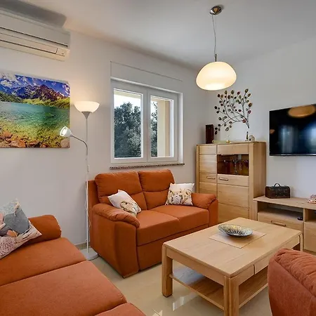 Veronika Holiday home Vinkuran